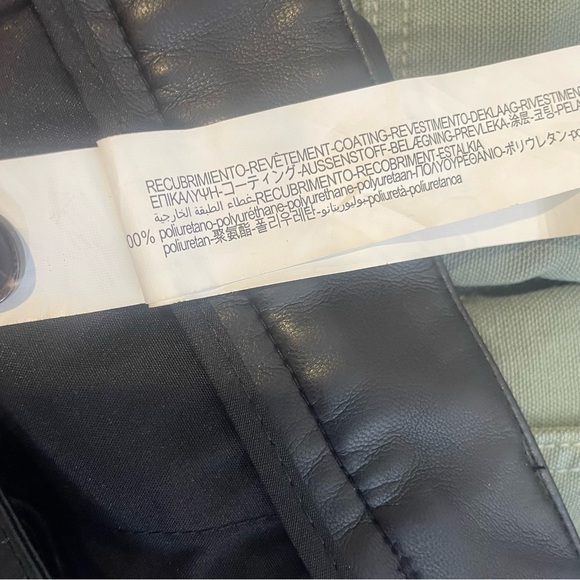 ZARA Black Vegan Faux Leather Pleated Front Pants Size M Blogger Favorite NWT - Picture 9 of 16